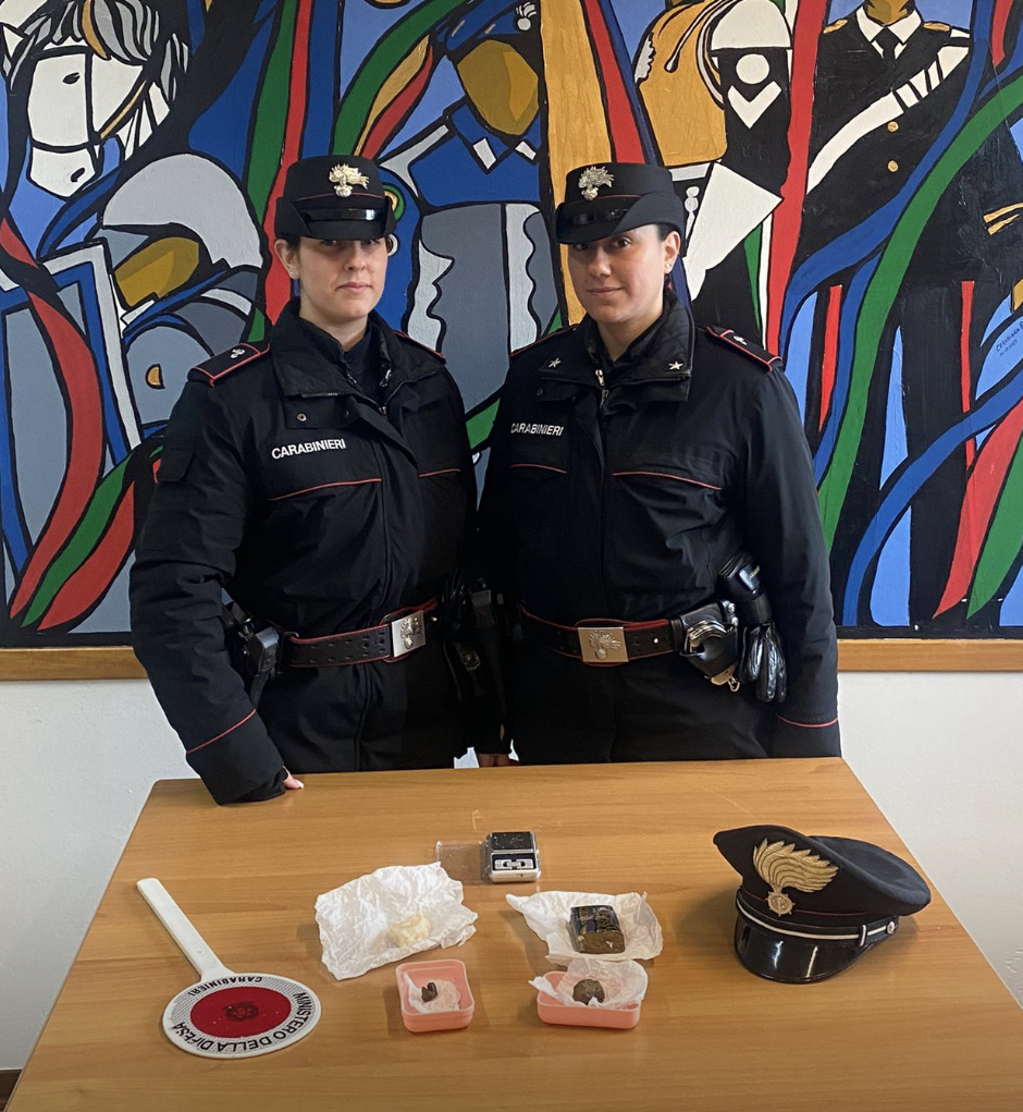 Sequestrata una confezione del  raro “hashish bianco”