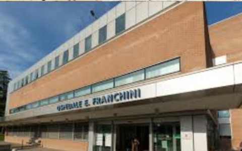 Minore con problemi di respirazione davanti all’Ospedale di Montecchio: l’Ausl prende posizione