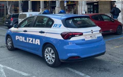 Ruba una bicicletta elettrica, ma viene intercettato poco dopo dalla Polizia di Stato
