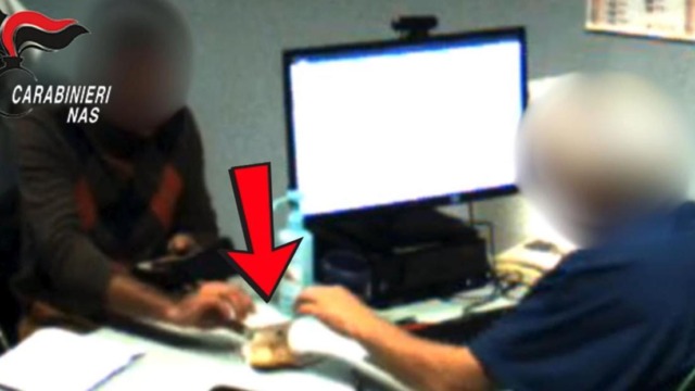 Prestazioni mediche non dichiarate: arrestato noto primario di Guastalla