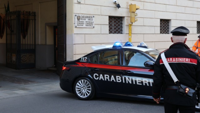 Carabinieri sequestrano oltre 2,5 chilogrammi di droga