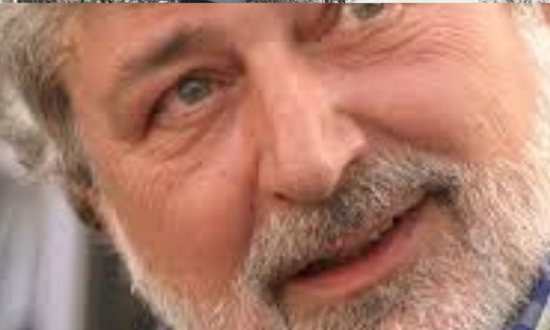 Reggio “omaggia”  Francesco Guccini