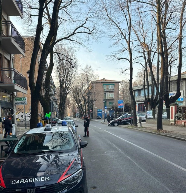 Rapinano disabile in carozzina: individuati gli autori