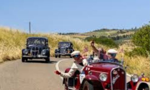 La 1000 Miglia torna nella Città del Tricolore