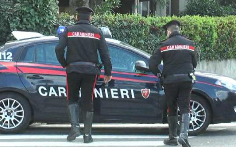 Viola gli arresti domiciliari per andare a vedere la Juventus