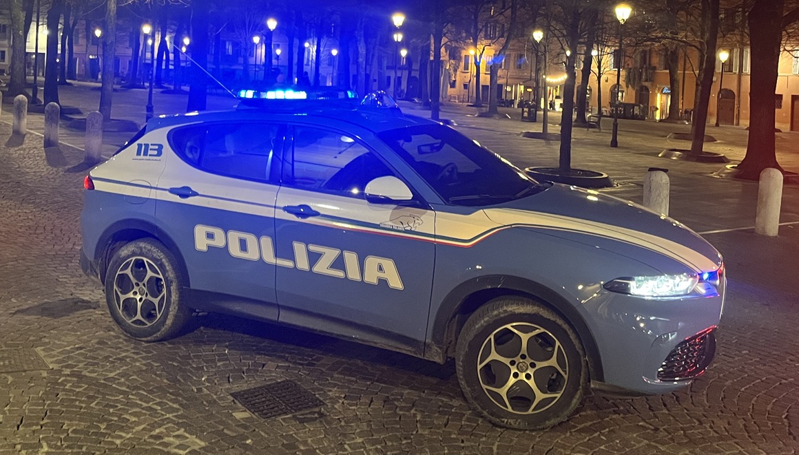 Controlli straordinari della Polizia di Stato: denunciate due persone
