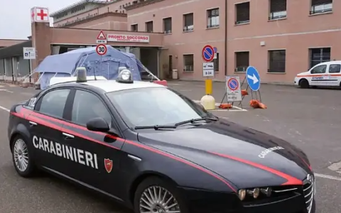 Furto in ospedale ai danni  di una familiare di un degente
