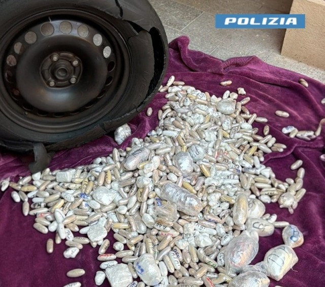 Sequestrata cocaina per oltre un milione e cinquecentomila euro