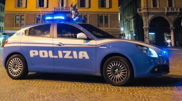 Maltratta la figlia di appena sei mesi e si rifugia a Reggio Emilia per eludere la polizia tedesca: arrestato 22enne dalla Polizia di Stato in esecuzione di un Mandato di Arresto Europeo