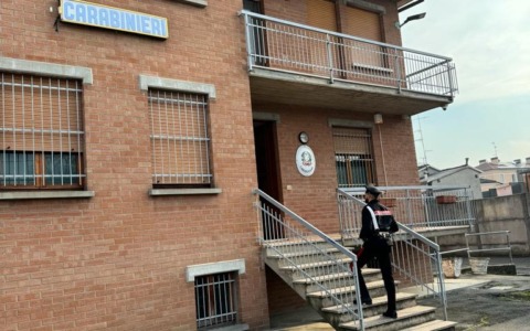 Furto in abitazione: identificato e denunciato dai Carabinieri
