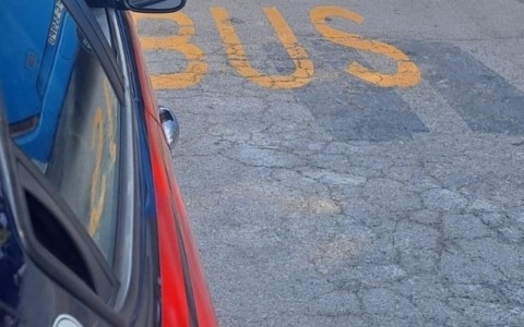 Trovato positivo all’alcol alla guida di un bus di linea