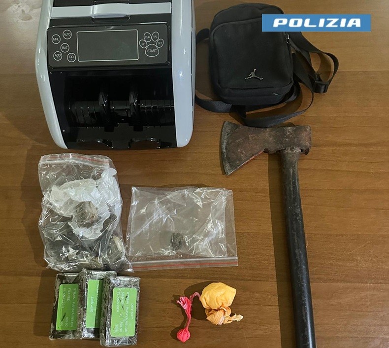Trovato con la droga nella cantina di casa