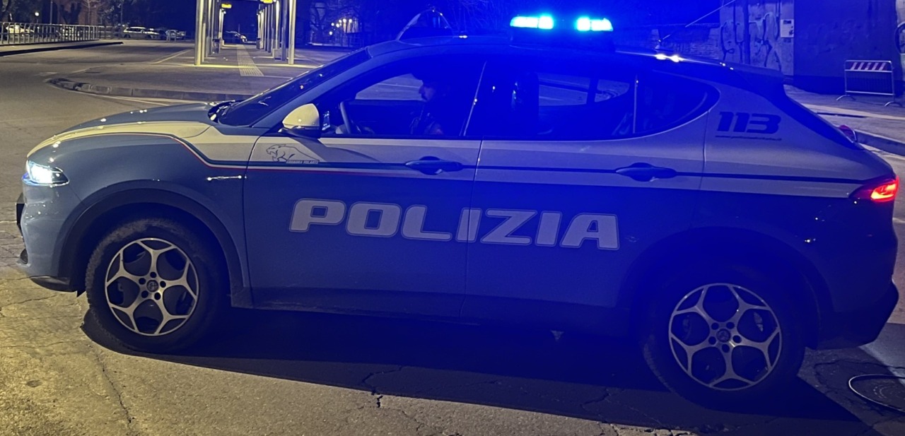 Sorpresi a rubare in un chiosco di Piazzale Europa