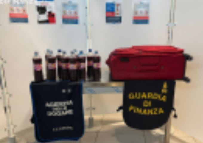 Arrestato un pusher e una seconda persona denunciata con un ingente quantitativo di droga liquida