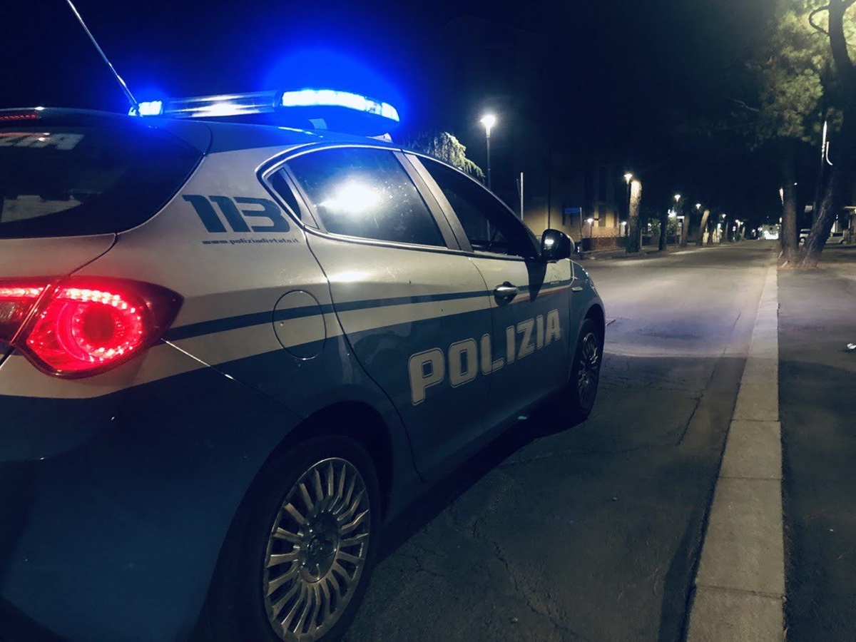 Trentatreenne italiano accusato di tentato furto in ufficio di servizi postali privato