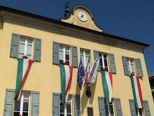 Un lenzuolo per dire no alle mafie e alla corruzione
