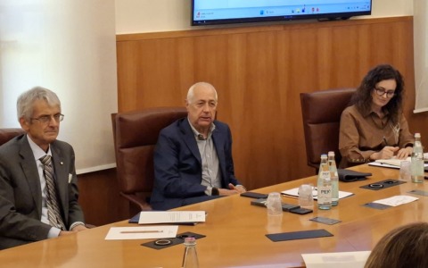 Indagine Confindustria: le imprese reggiane rallentano gli investimenti nel secondo trimestre  2026