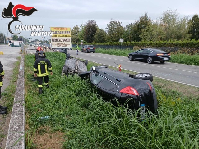 Diciannovenne  ferito in un incidente stradale nel mantovano