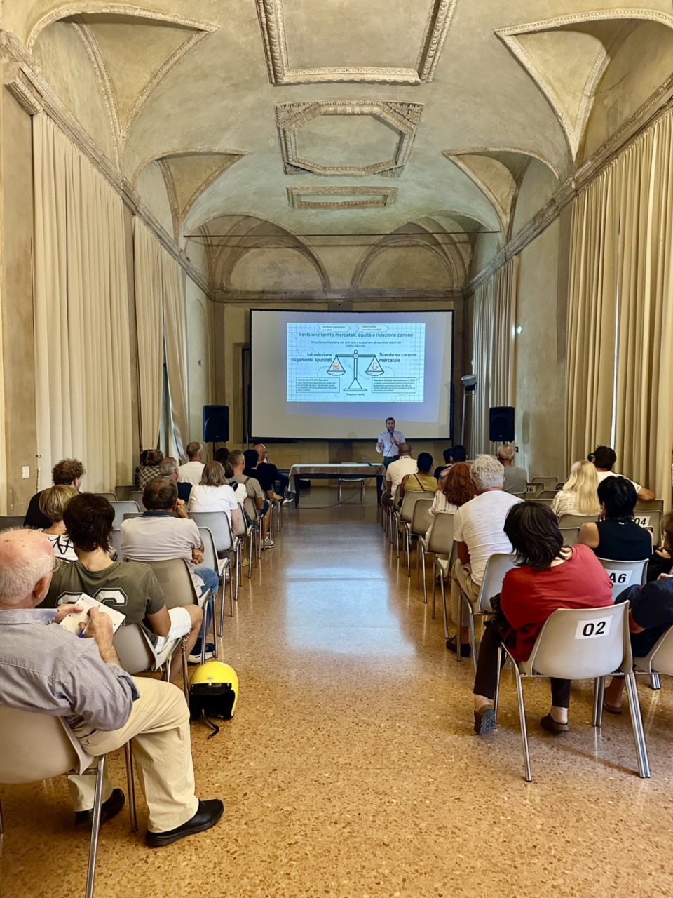 Presentato il progetto per rilanciare il mercato ambulante di Guastalla