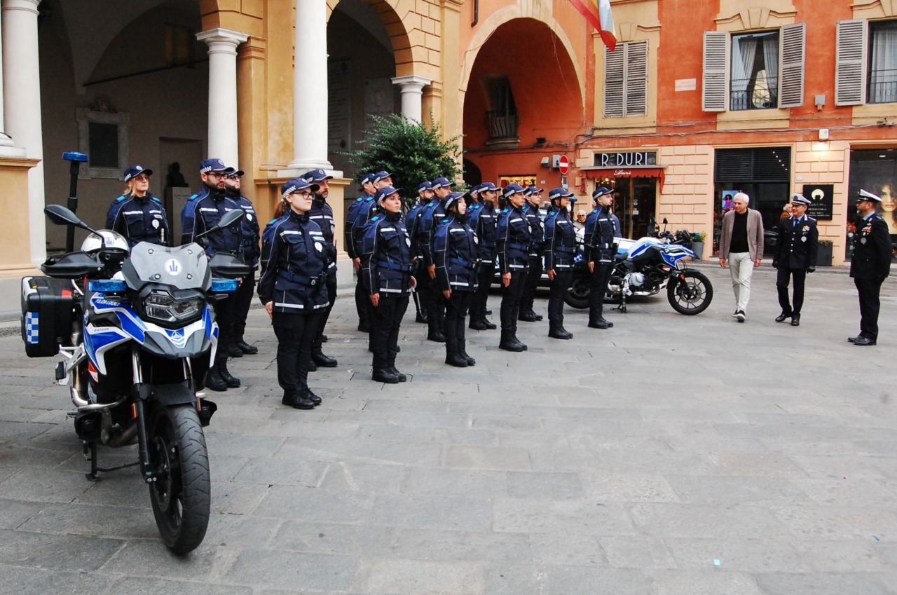 Diciotto nuovi agenti della Polizia locale per la città