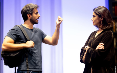 Si inaugura la stagione di prosa all’Ariosto