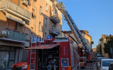 Rubiera, incendio in un appartamento